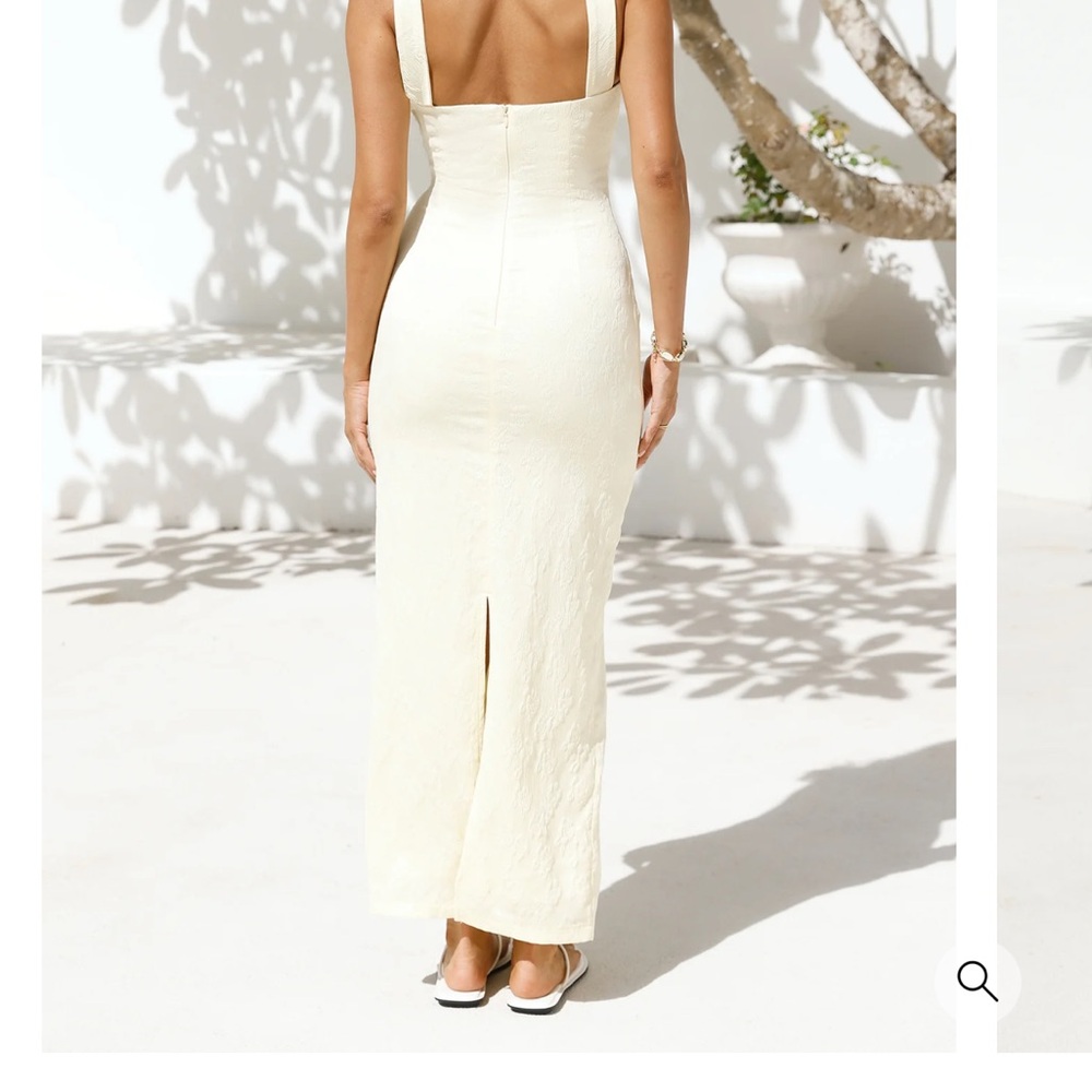 Chic Strapless Cream Dress - Picture 4 of 6